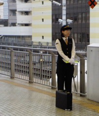女性運転士