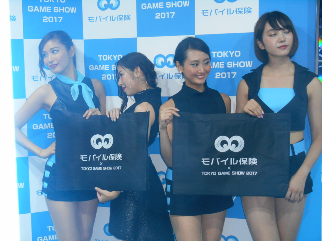 山田ひかる、横町ももこ-3