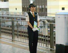 女性運転士