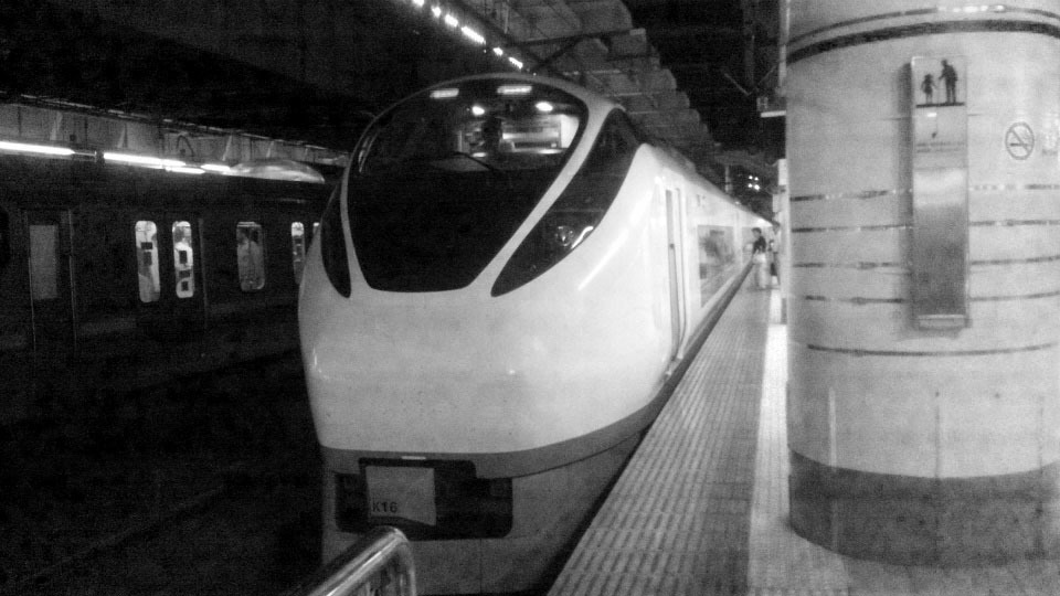 少し懐かしのE657系