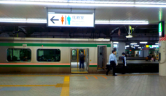女性車掌