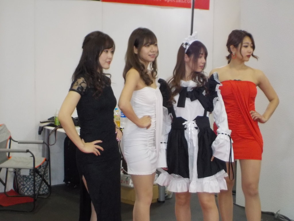マイ・怜奈・美紀・さやぴ