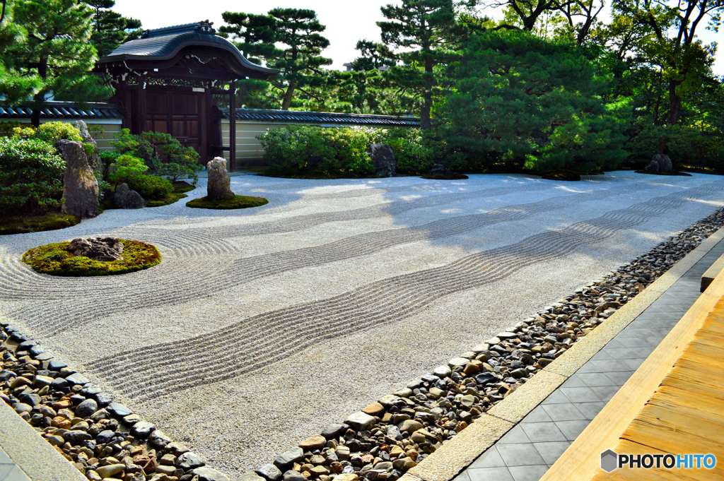 建仁寺のお庭