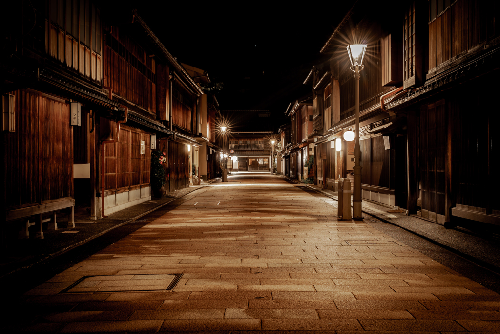 夜の茶屋町