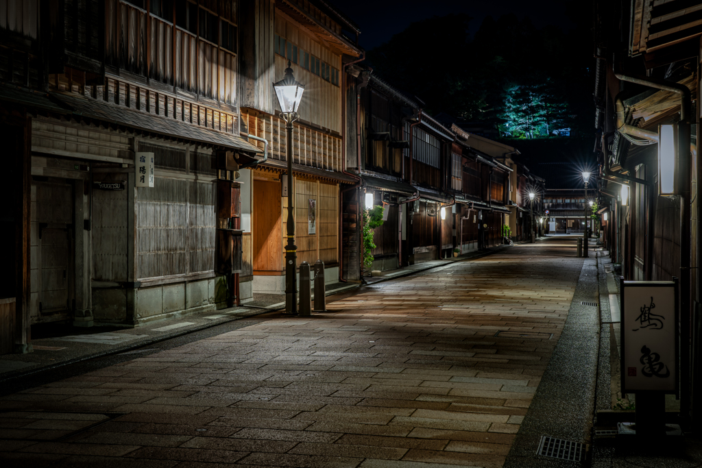 夜のひがし茶屋町2