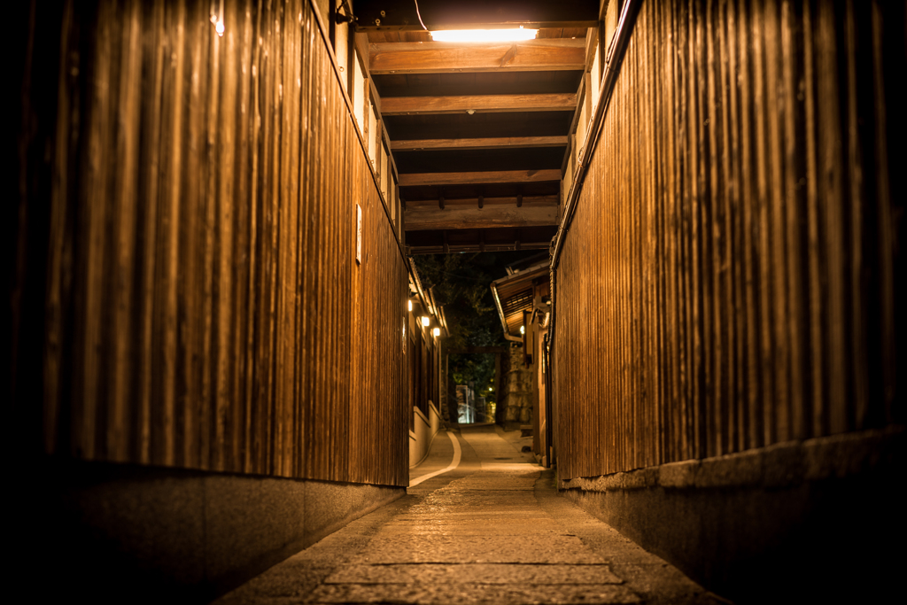 夜の石塀小路3