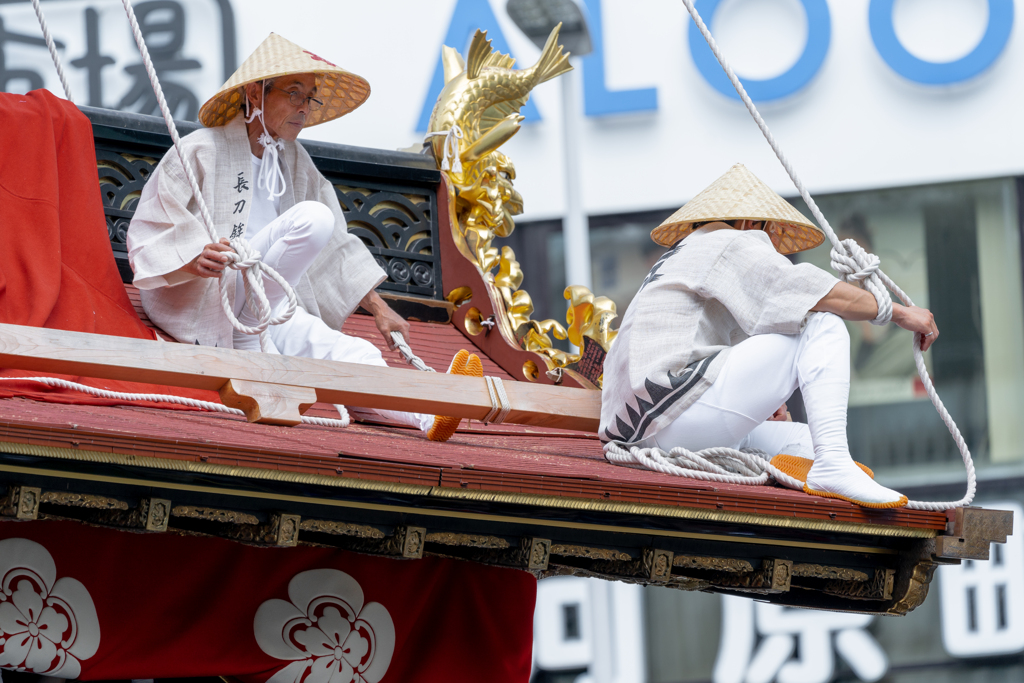 長刀鉾の屋根の上