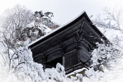 冬の山寺1 