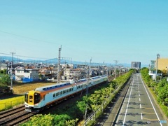 晴れた日の電車