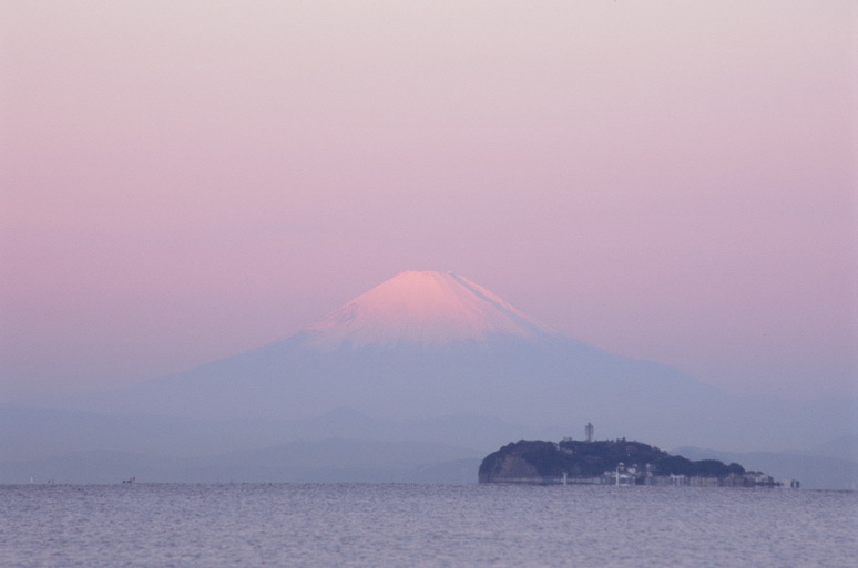 早朝の富士山