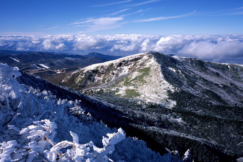 四阿山（冬・根子岳方面）
