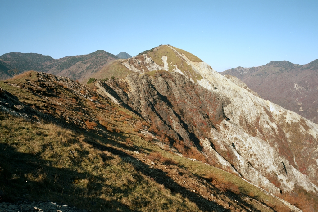 中倉山山頂