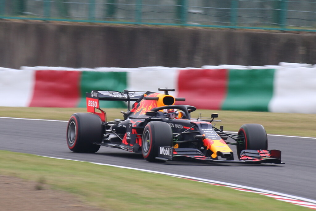 2019　鈴鹿F1　逆バンク