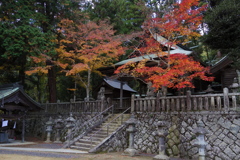 伊賀市西山　春日神社