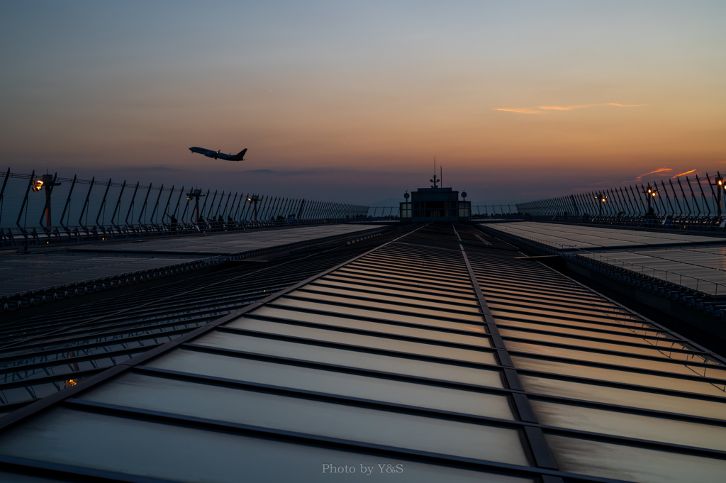 Twilight takeoff