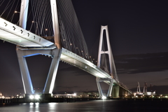 名港中央大橋 ライトアップ