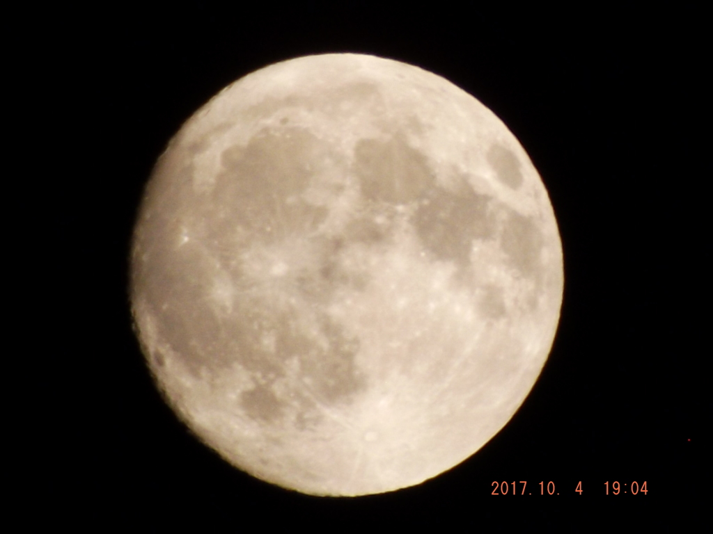 2017/10/04（水）のお月様（中秋の名月）