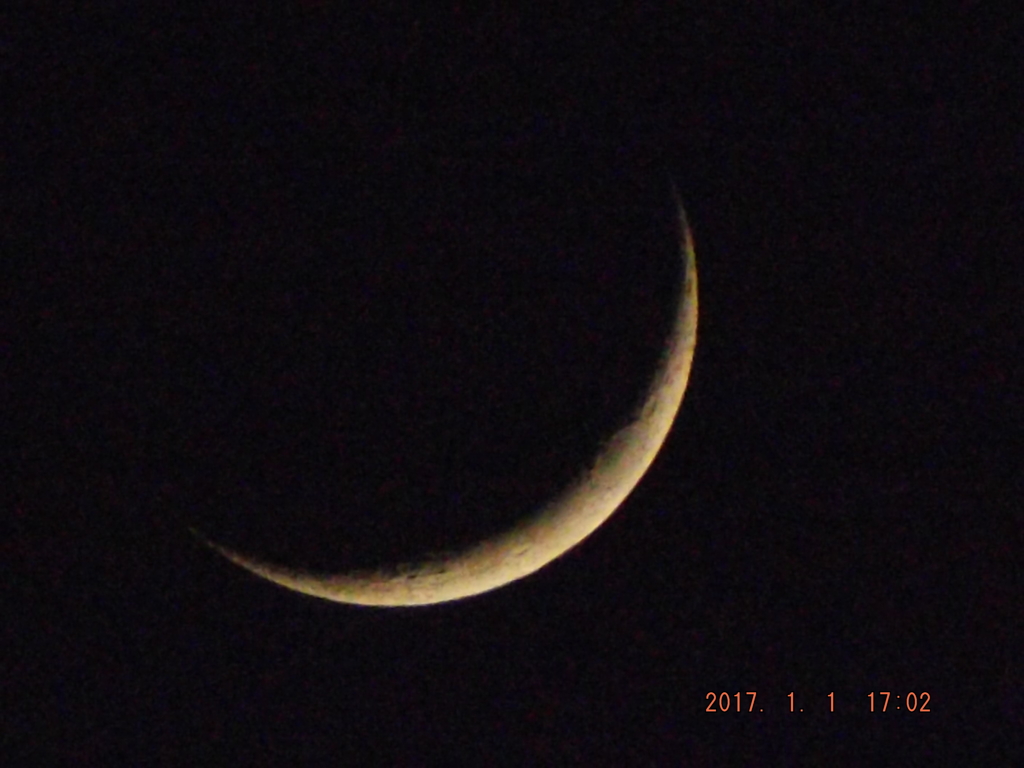 2017/01/01（日・元旦）のお月様