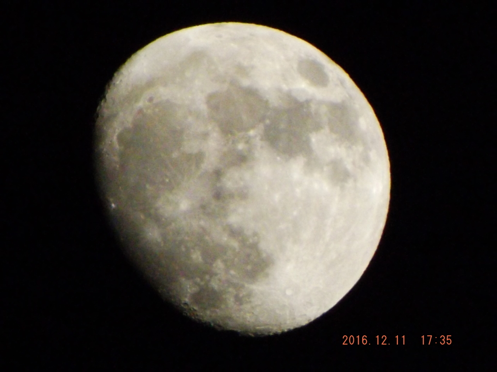 2016/12/11（日）のお月様