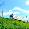 線路沿いを歩く