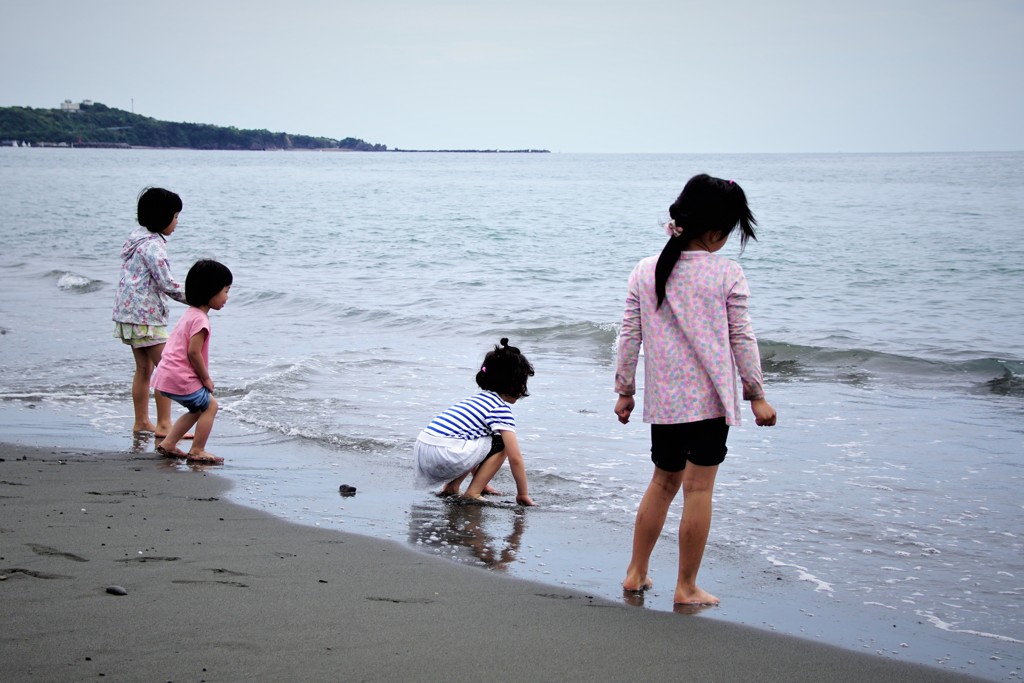 祭りよりも波と遊ぶ方が楽しい