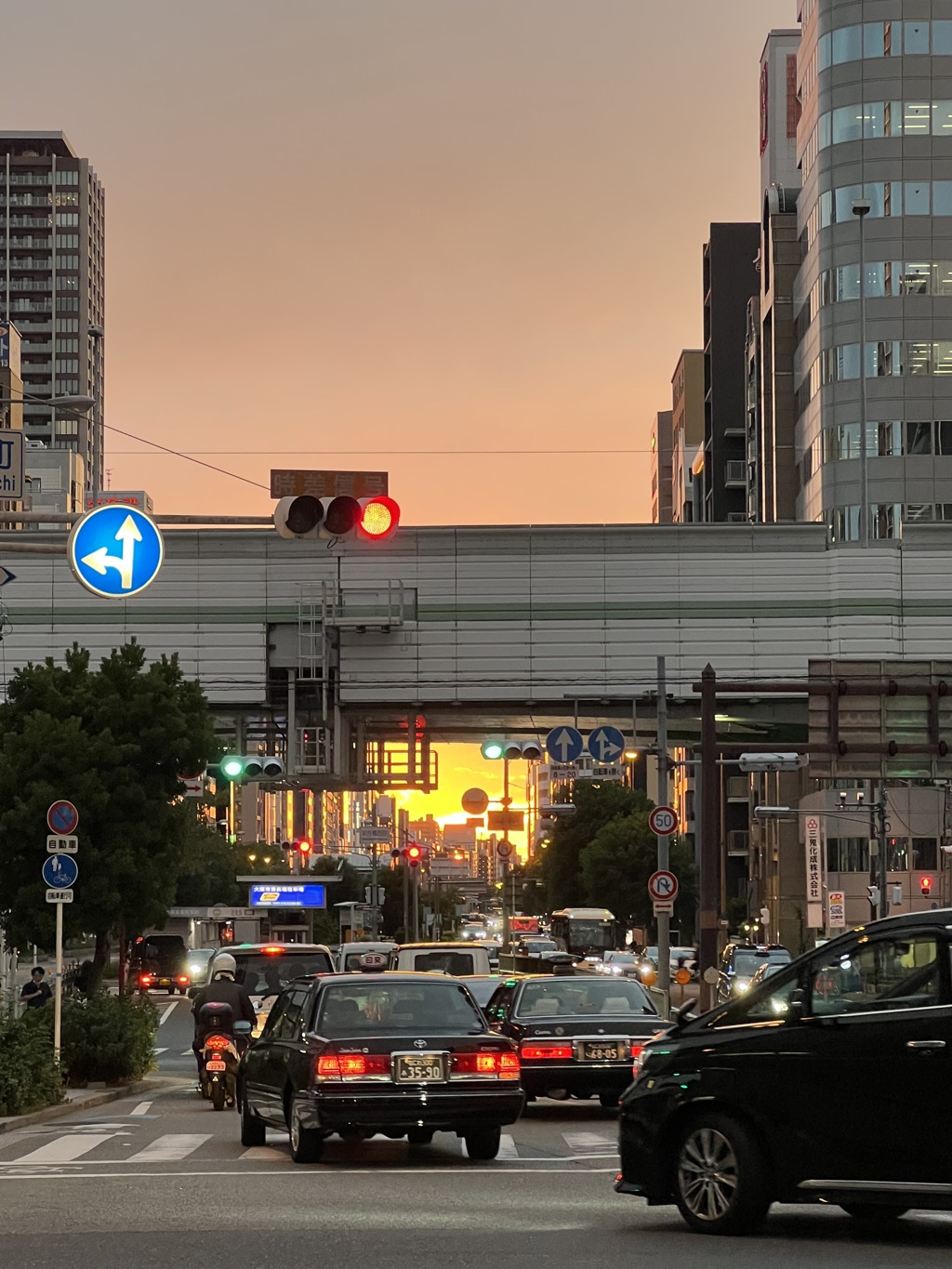 夕暮れ