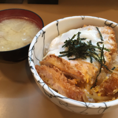 とん㐂のかつ丼