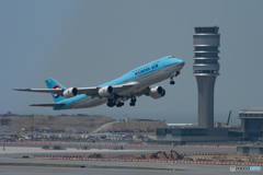 巨大化する空港