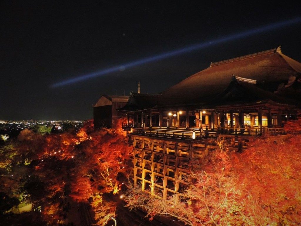 清水寺ライトアップ