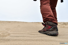 砂丘と足