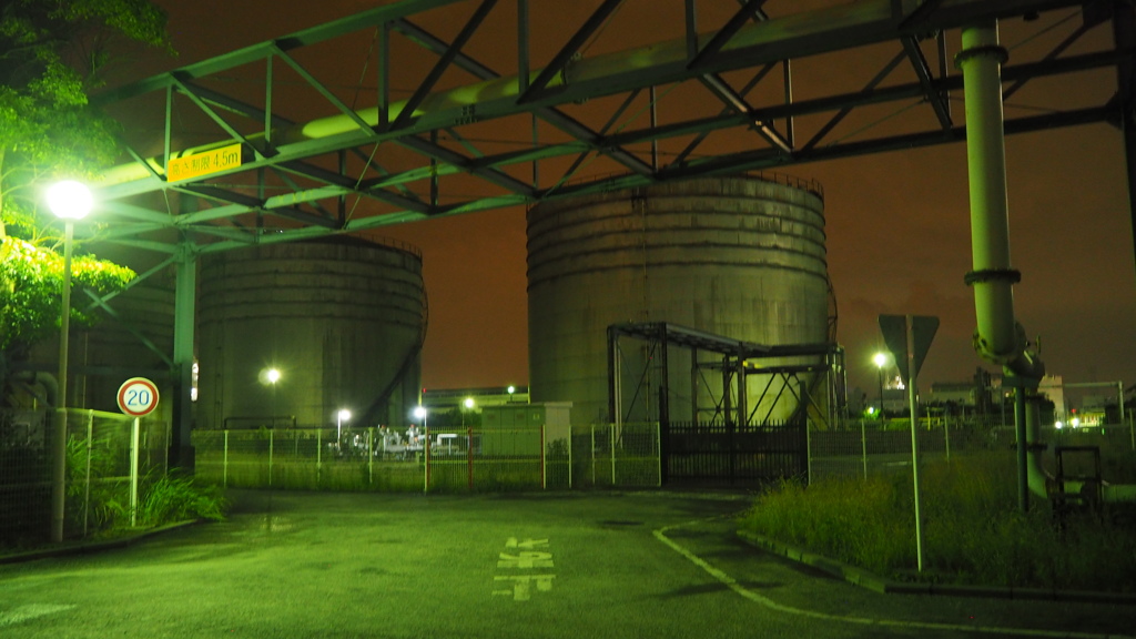 2016年9月扇町駅(夜)_12