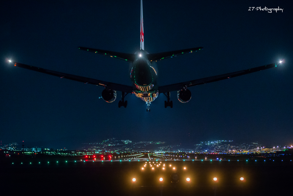 千里川 B777-300①