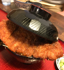 巨大ソースカツ丼♪