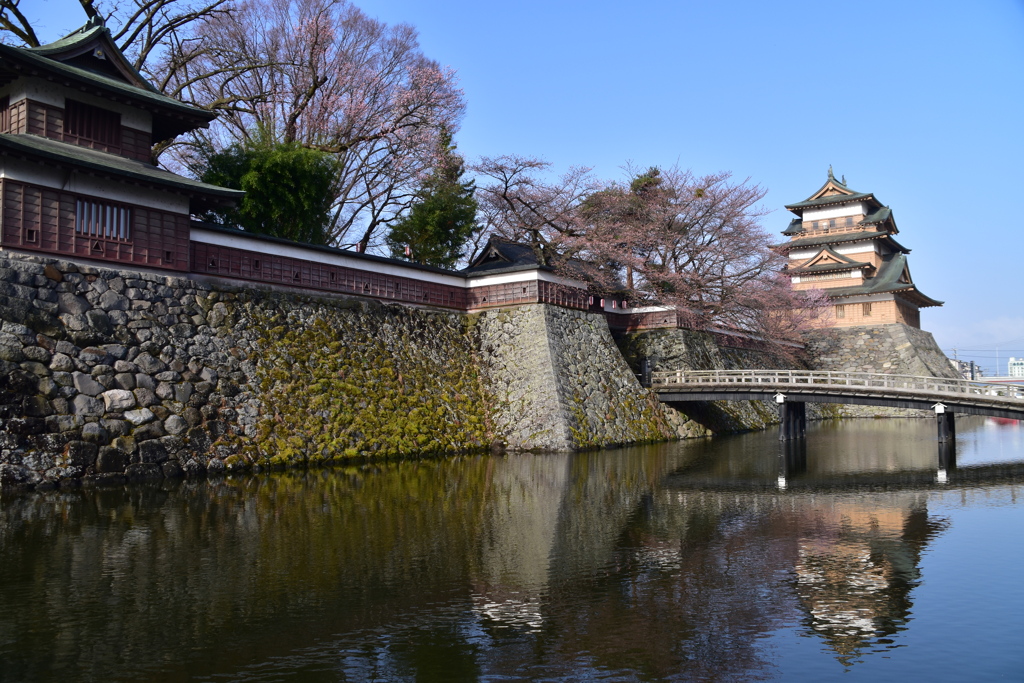 お城の春②