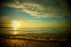 夕景の海