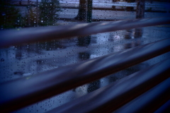 憂鬱な雨