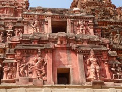 圧巻の塔門～ヒンドゥー彫刻 Vittala Temple Tower