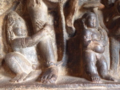 バダ―ミの石窟寺院第2窟～ヒンドゥー彫刻 Badami cave temples