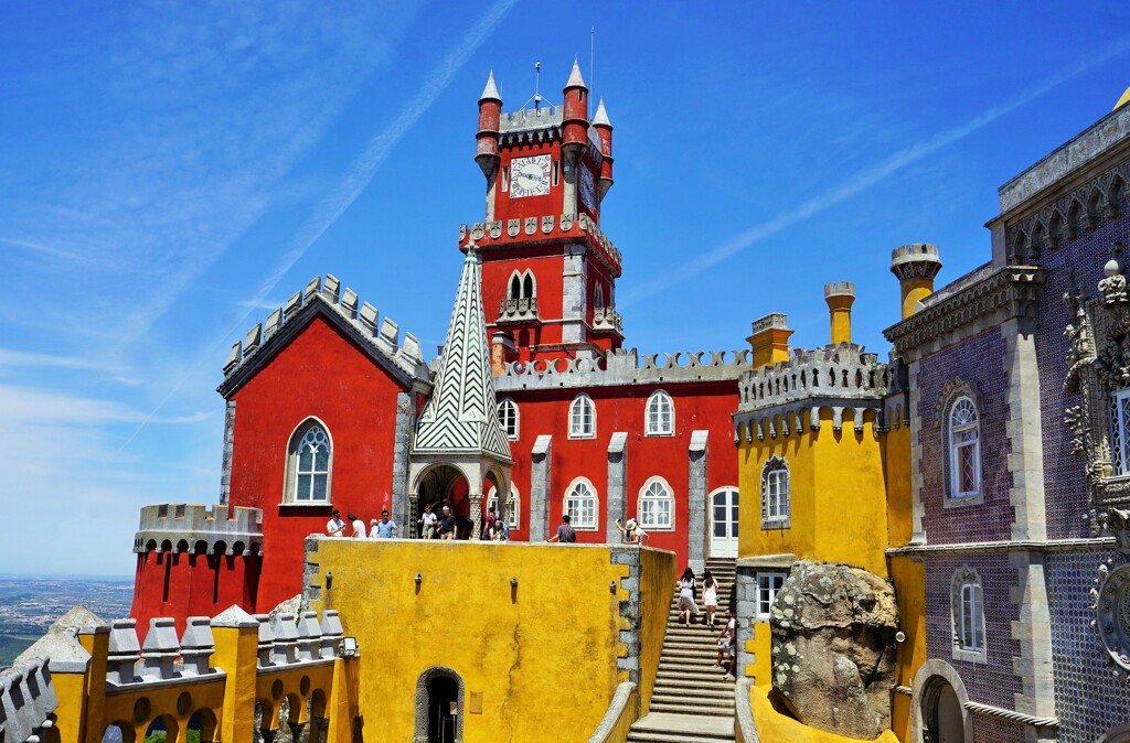 山頂のペーナ宮殿 ポルトガル Palacio Da Pena By 企迷羅鼠 Kimera Id 写真共有サイト Photohito