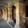 バダ―ミ の石窟寺院第四窟～ジャイナ教彫刻 Jain cave temple