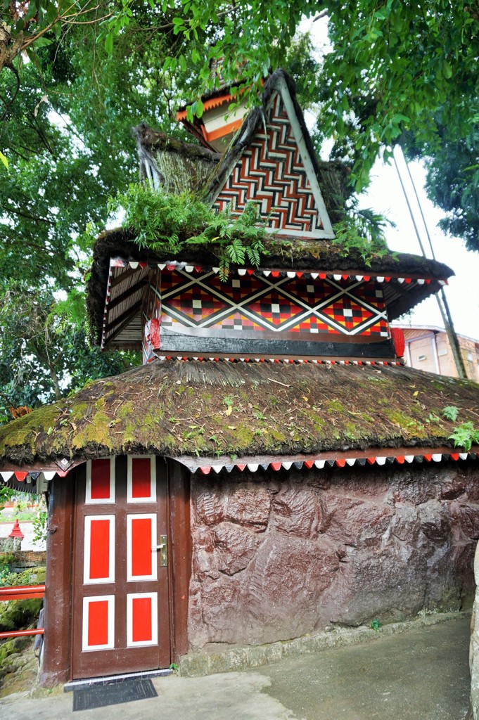 島のコテージ～インドネシア Cottage,Samosir Island