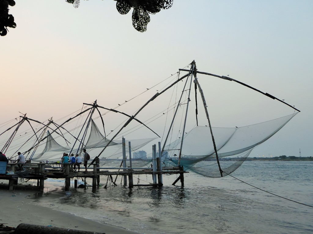 コチの四つ手漁網～インド Chinese Fishing Netｓ
