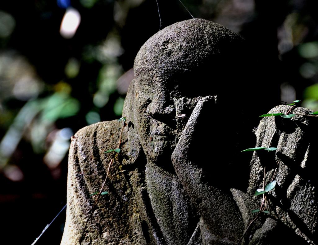 思 案