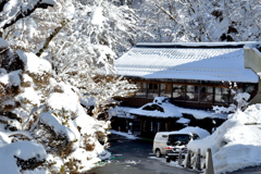 雪の大沢温泉3