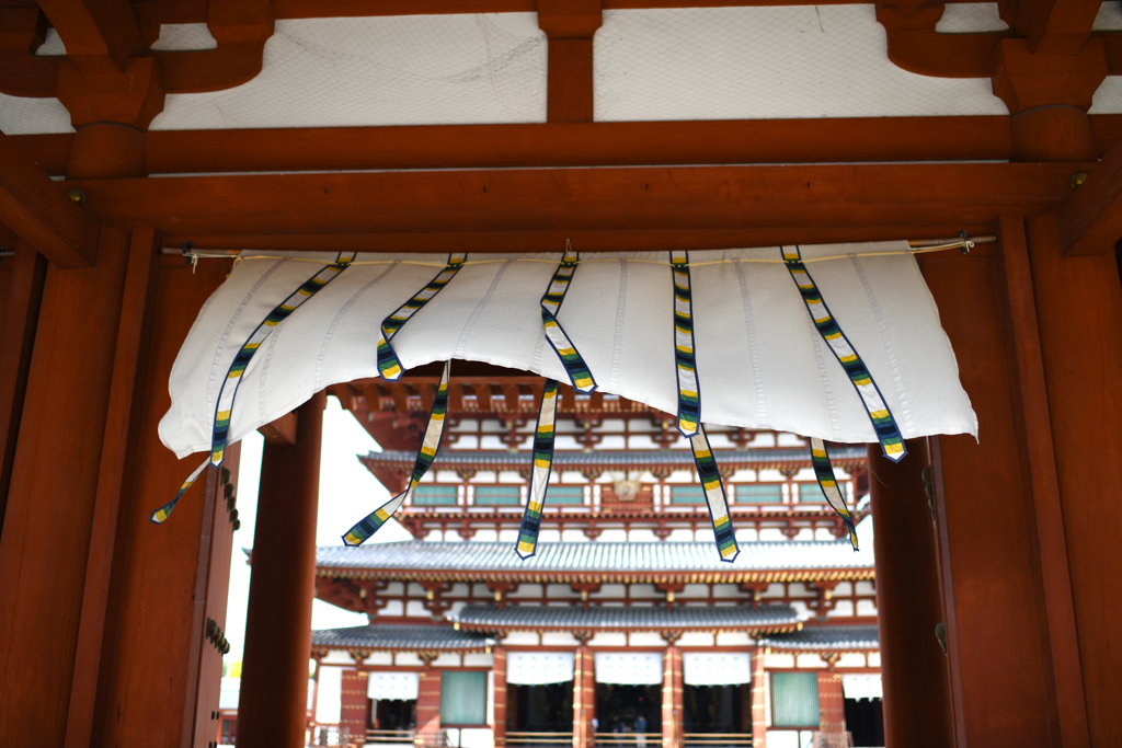 薬師寺中門
