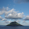 早朝の八丈小島
