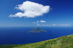 八丈富士山上からの八丈小島