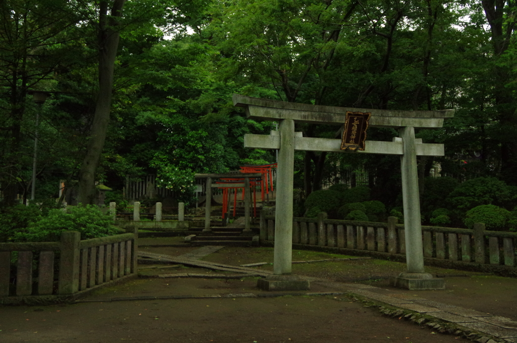 根津神社