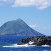 溶岩石と八丈小島