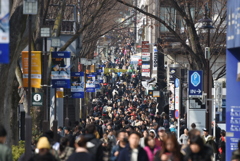老若男女邦人外国人高低太細黒赤金